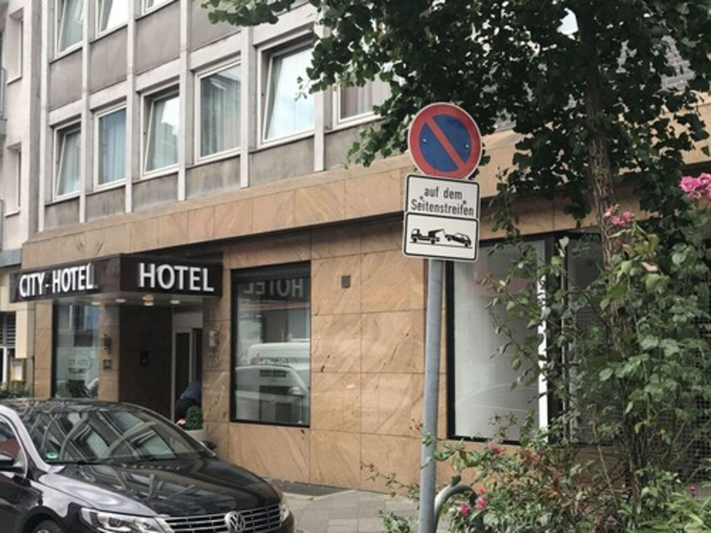 City Hotel Duesseldorf - Dusseldorf — Photos 2